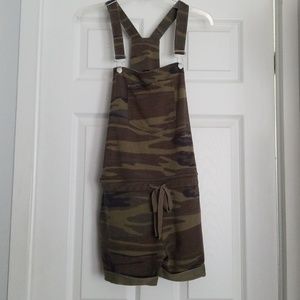 Z supply camo overall shorts